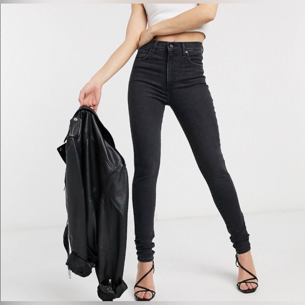 Levi's Mile High Women's Black Suoer Skinny Jeans